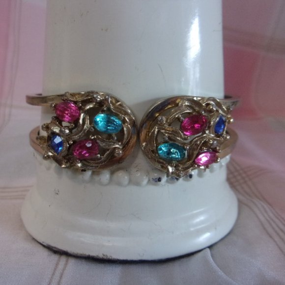 Multi Color Rhinestone Gold Tone Clamp Bracelet - Picture 8 of 12